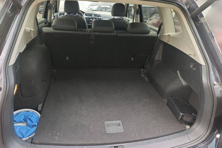 Used Volkswagen Tiguan L New Energy 2020 430 PHEV Plug-in Hybrid Flagship Edition Trunk