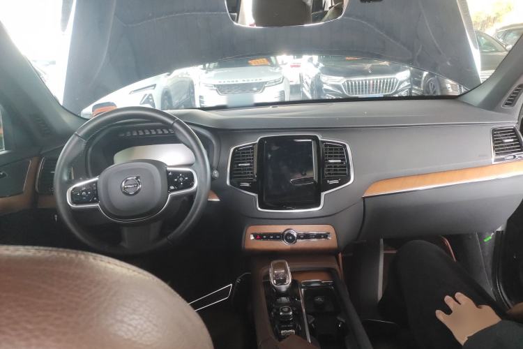 Used Volvo XC90 2021 B6 Zhiyi Luxury Edition 7-Seater
