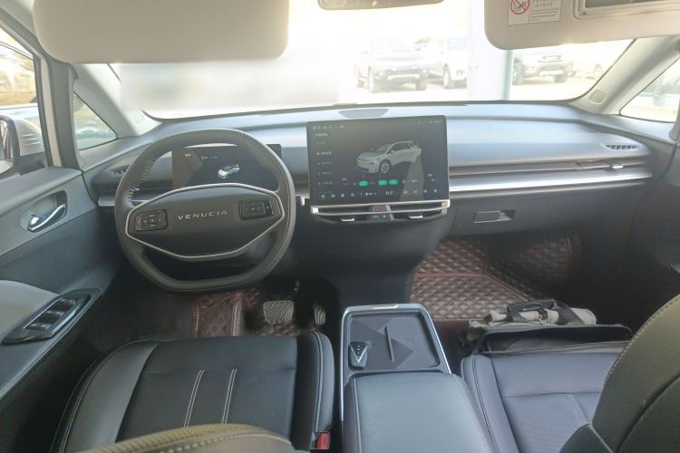 Used Venucia VX6 2023 520 Max