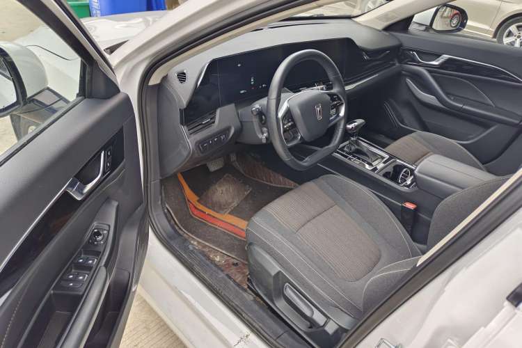 Used Bestune B70 2022 Third Generation 1.5T Automatic Enjoyment Version
