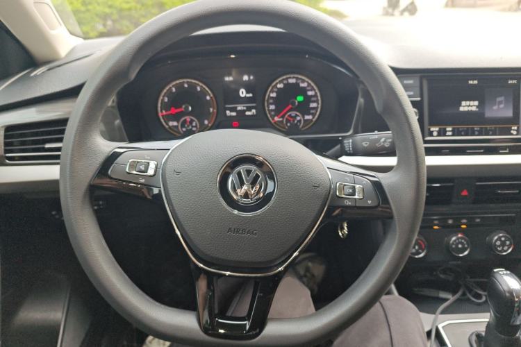 Used Volkswagen Lavida 2019 280TSI DSG Comfort Edition China VI standard Steering Wheel