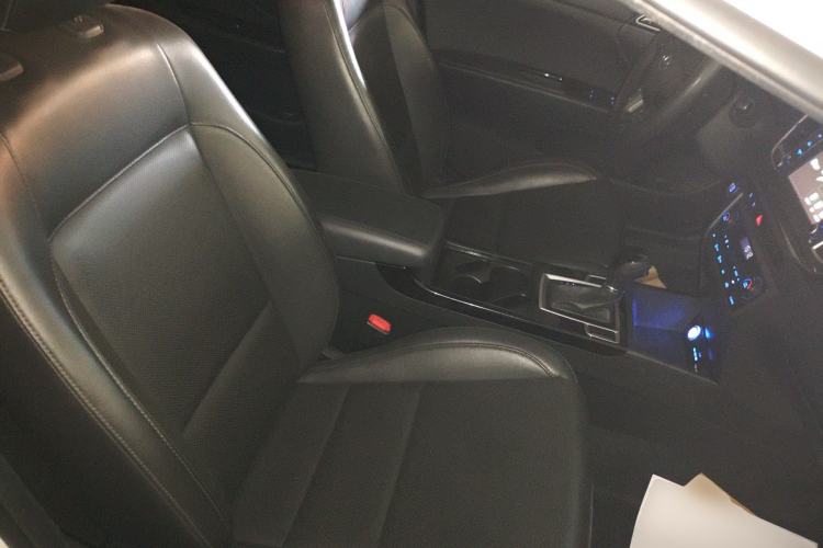 Used Hyundai Mistra 2016 1.8L Automatic Smart GLS Right Front Seat