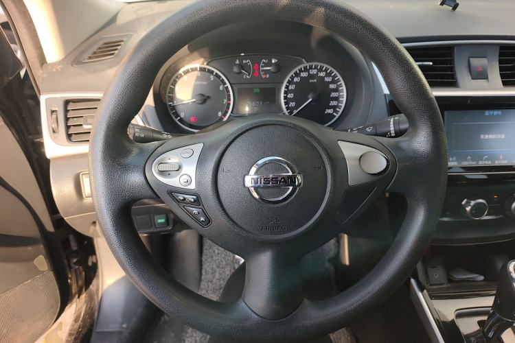Used Nissan Sylphy 2016 1.6 XL CVT Deluxe Edition Steering Wheel