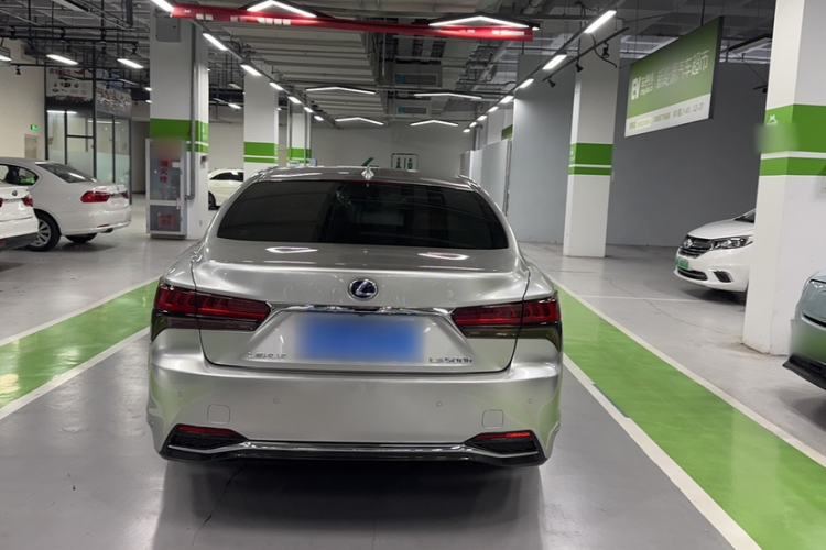 Used Lexus LS 2021 500h Luxury Edition
