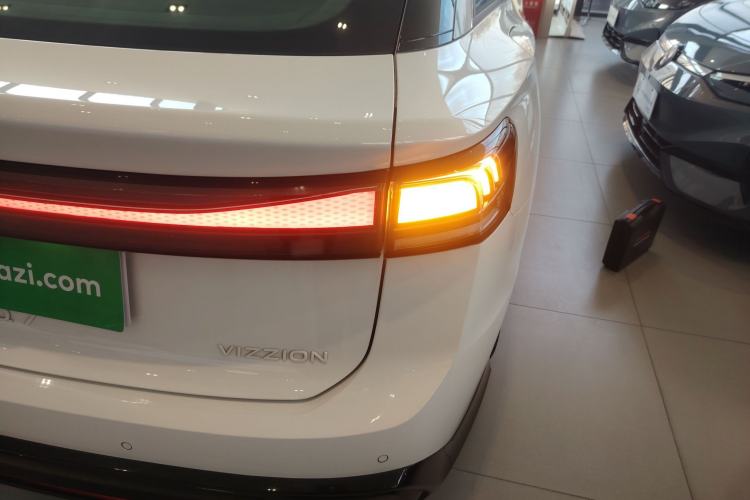 Used Volkswagen ID.7 VIZZION 2024 AIR model