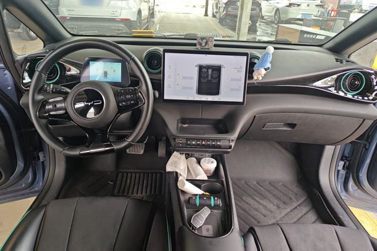 Used BYD Dolphin 2024 Honor Edition 420km Fashion Version Center Console