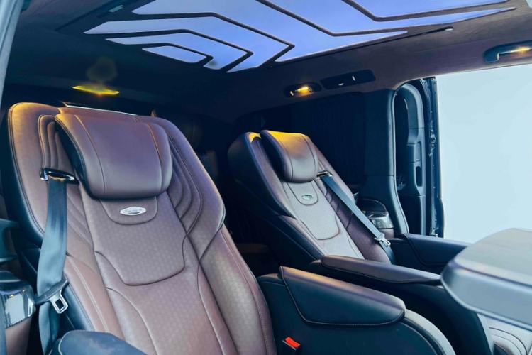 Used Mercedes-Benz V-Class 
