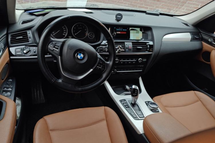 Used BMW X3 2014 xDrive28i Leading Model