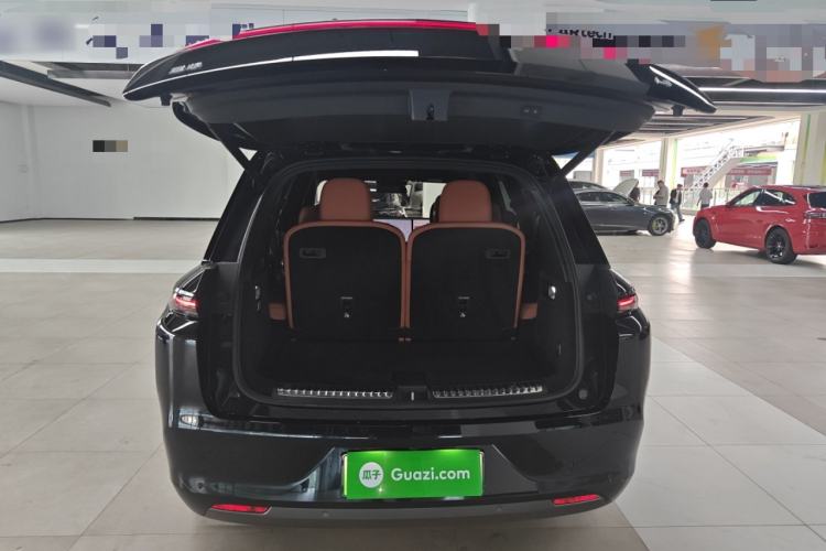 Used Li Auto L8 2024 Pro Model Trunk