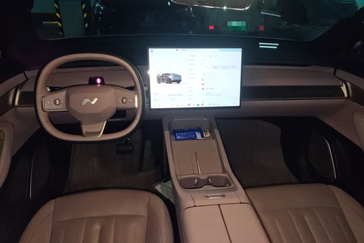 Used ONVO L60 2024 60 kWh Rear-Drive Version