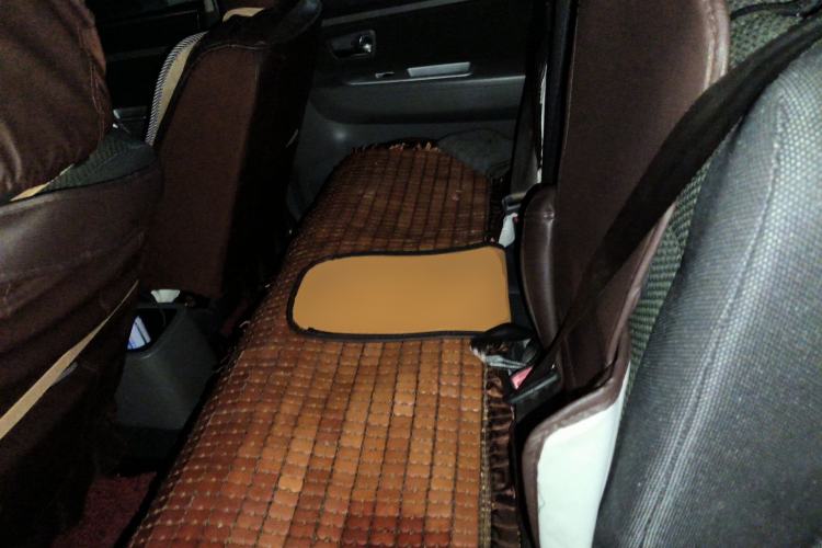 Used FAW Senya S80 2013 1.5L Manual 7-Seater Urban Fashion Edition
