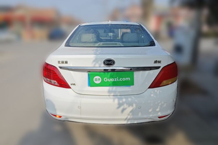 Used BYD Surui 2013 1.5L Manual Luxury Model
