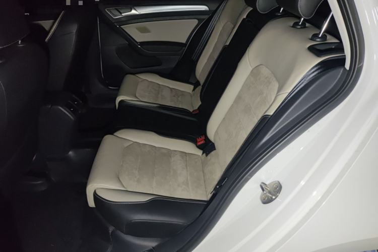 Used Volkswagen Golf 2017 230TSI Automatic Luxury Million-Vehicle Commemorative Edition