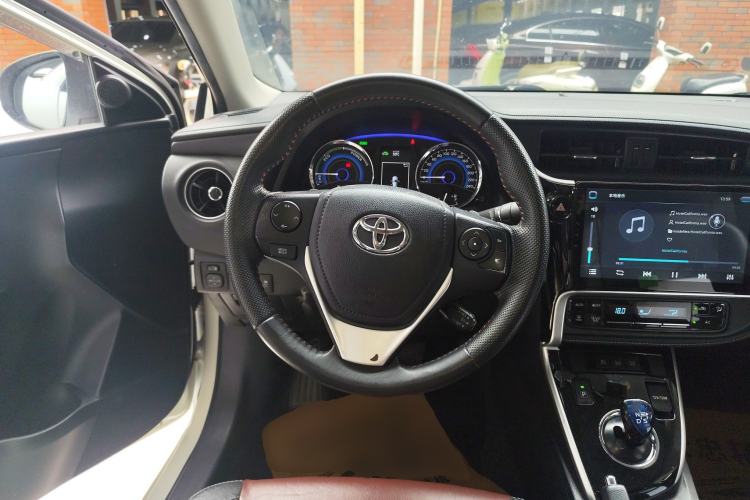 Used Toyota Corolla 2018 Dual-Engine 1.8L E-CVT Smart Edition Steering Wheel
