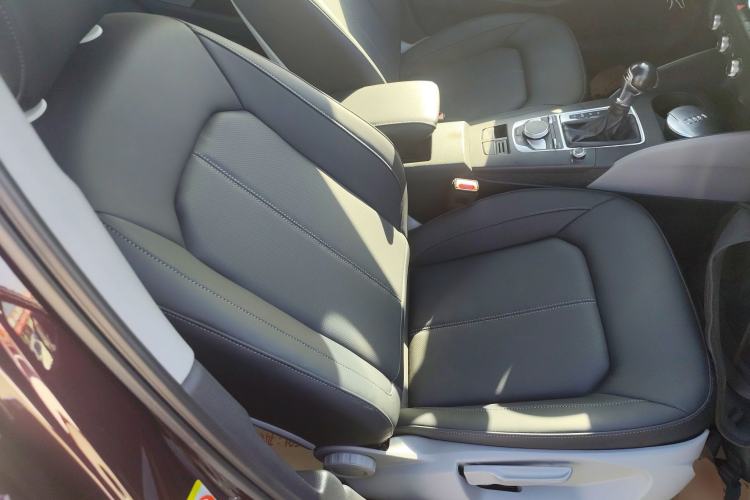 Used Audi A3 2019 Limousine 35 TFSI Ambition China V
