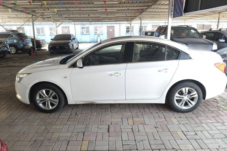 Used Chevrolet Cruze 2015 1.5L Classic SE MT