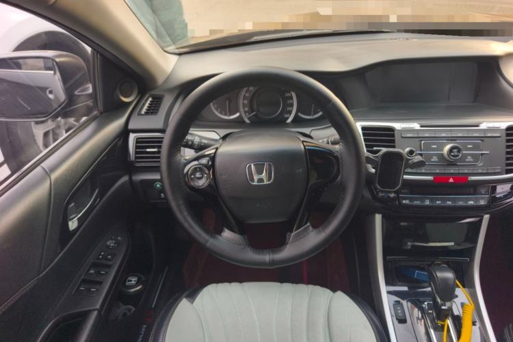 Used Honda Accord 2016 2.0L Elite Edition
