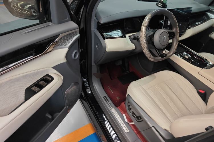 Used Zeekr 009 2022 WE Edition Driver Seat