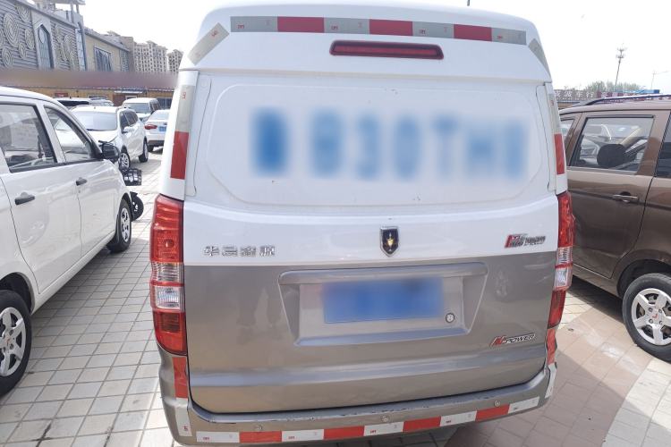 Used Jinbei New Hiace X30L 2021 1.5L Wealth Van Non-Air-Conditioned Version China VI Standard SWC15M
