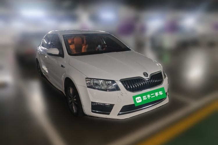 Used Skoda Octavia 2017 1.6L Automatic Chuanxing Edition
