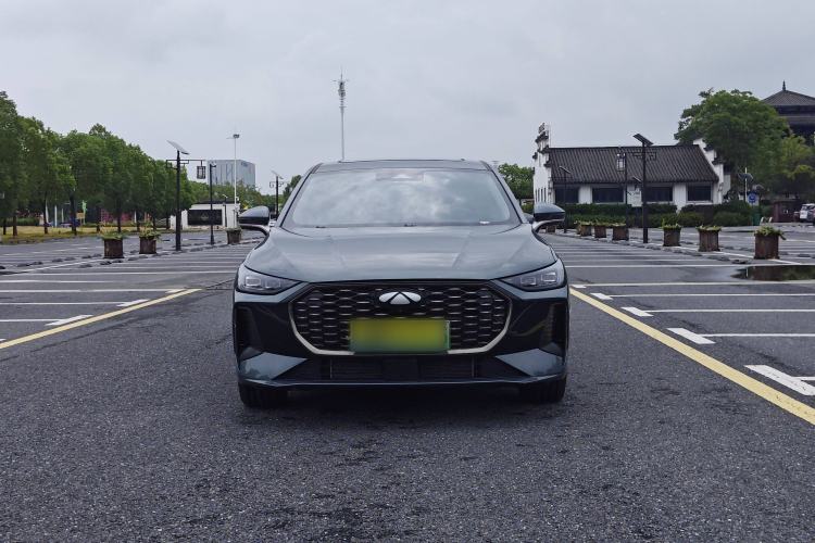 Used Chery Fengyun A8L 2025 1.5 TGDI 145 km Luxury Version
