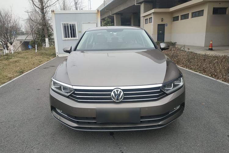 Used Volkswagen Magotan 2017 380TSI DSG Luxury Model