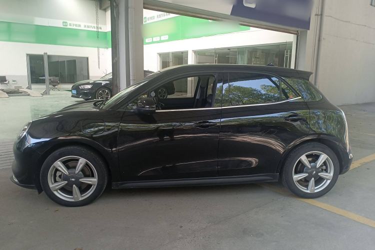 Used ORA Good Cat 2022 400km Standard Range Luxury Version Lithium Iron Phosphate
