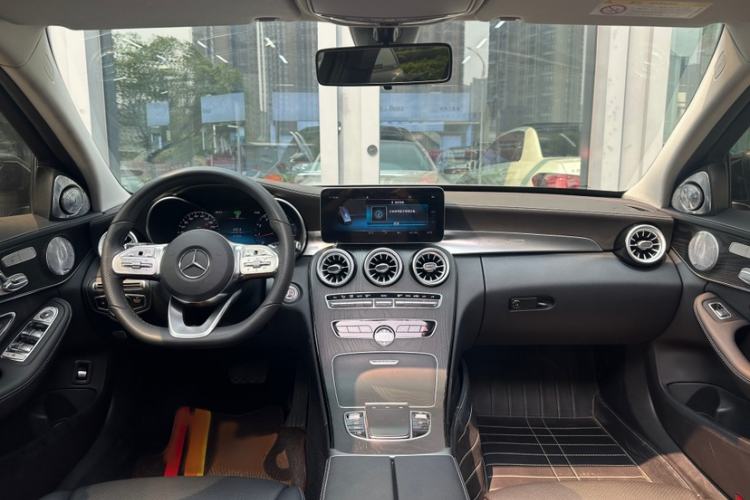 Used Mercedes-Benz C-Class 2021 C 260 L Sport Edition Star Collection Interior 2