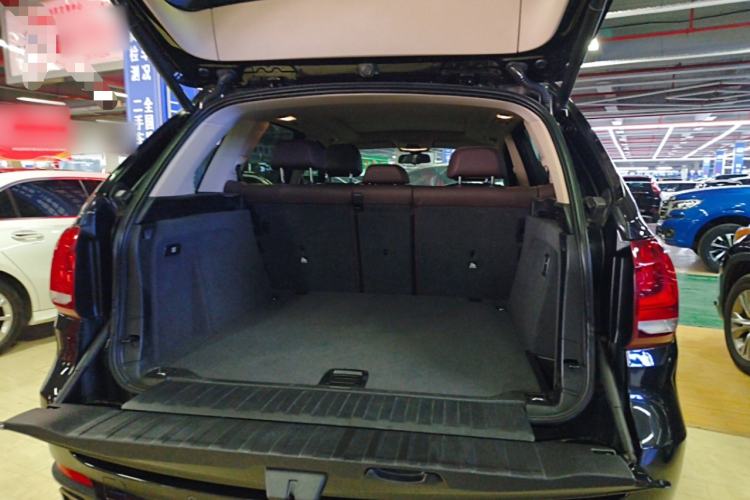 Used BMW X5 2017 xDrive28i
