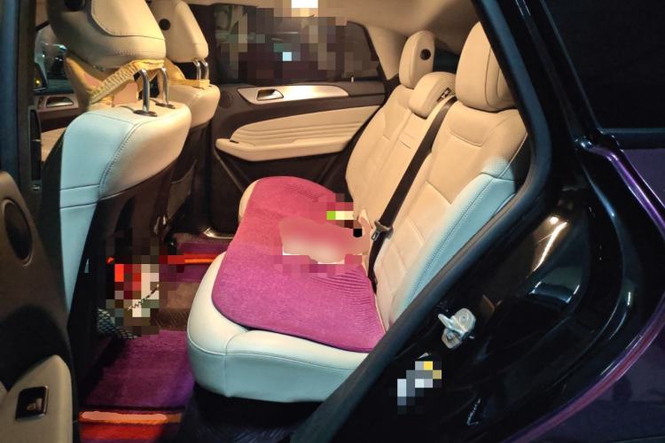 Used Mercedes-Benz GLE Coupe 2017 GLE 400 4MATIC Coupe SUV Left Rear Seat