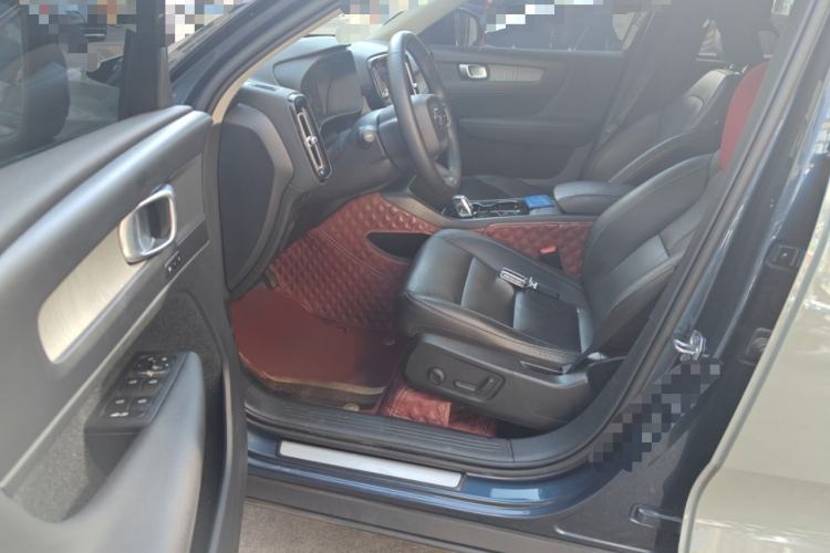 Used Volvo XC40 2022 T4 Four-Wheel Drive Smart & Luxurious Edition