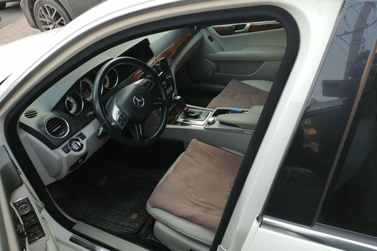 Used Mercedes-Benz C-Class 2011 C 200 CGI Elegant Model Left Front Seat