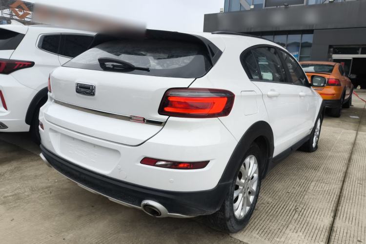 Used Qoros 3 2016 Urban SUV 1.6T Automatic Zhiyue Model Rear Right 45 Deg