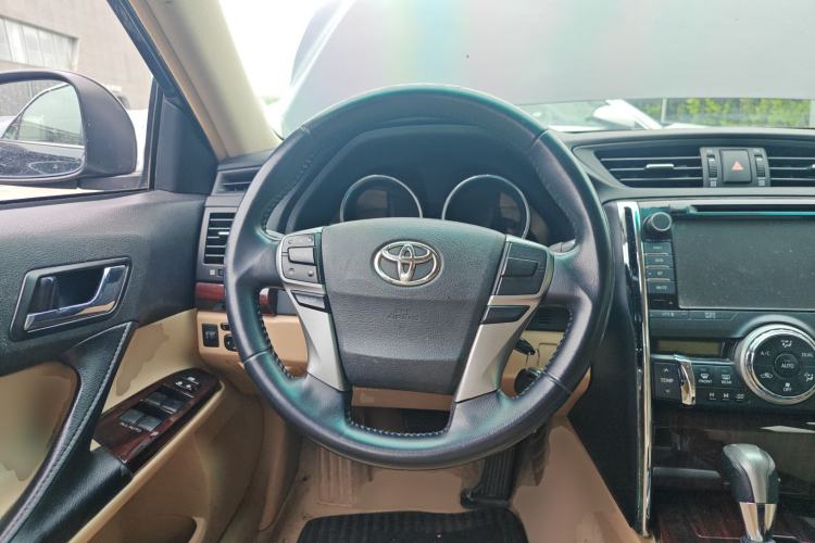 Used Toyota Reiz 2010 2.5V Fengdu Elite Edition Steering Wheel