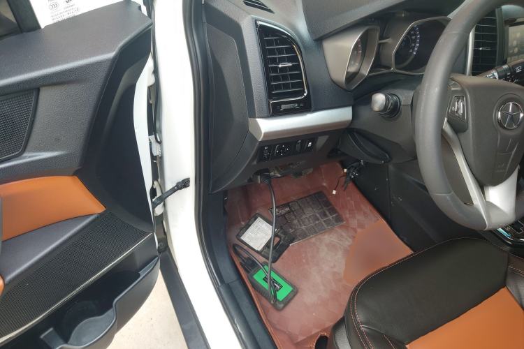 Used JAC Group Refine S3 2014 1.5L CVT Luxury Smart Model