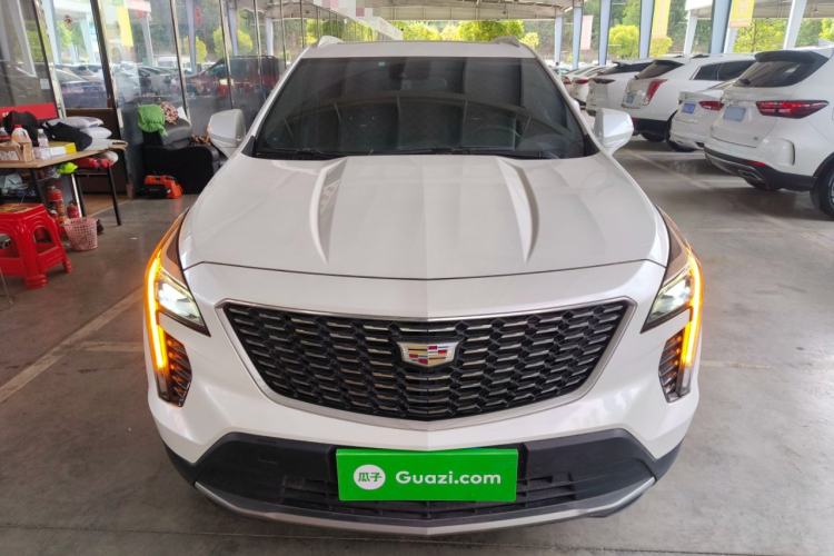 Used Cadillac XT4 2022 28T Two-Wheel-Drive Luxury Version Front