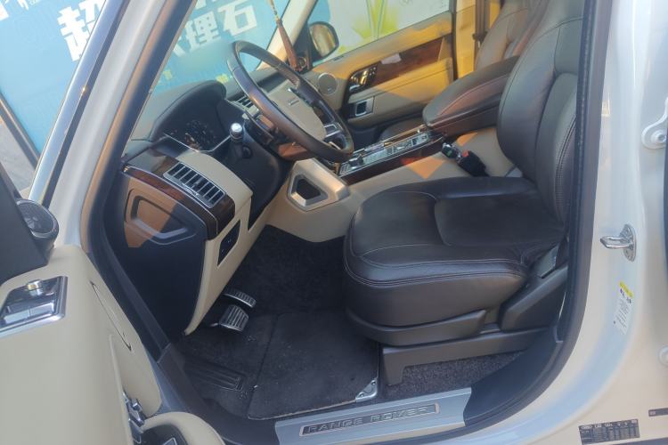 Used Land Rover Range Rover 2021 3.0 L6 Century Extended Classic Edition