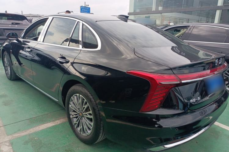 Used Hongqi H5 2023 2.0T Automatic Smart Connect Flagship Edition
