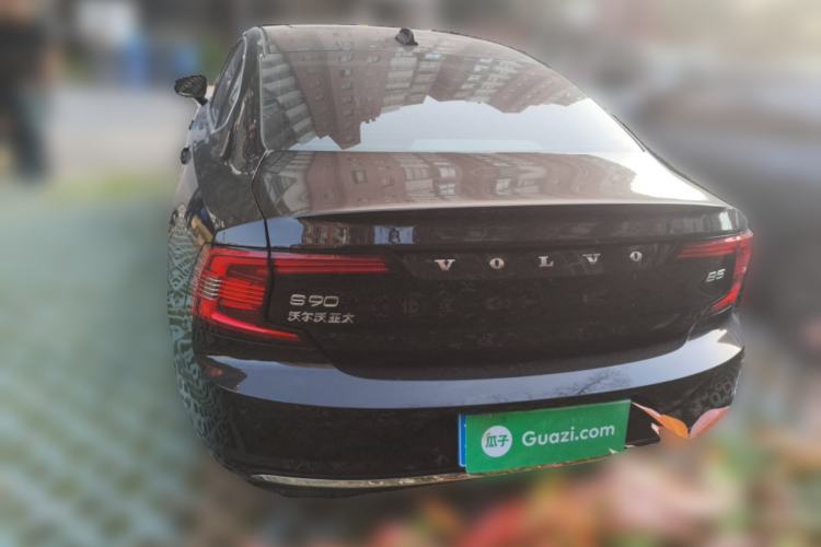 Used Volvo S90 2024 B5 Zhiyi Luxury Edition