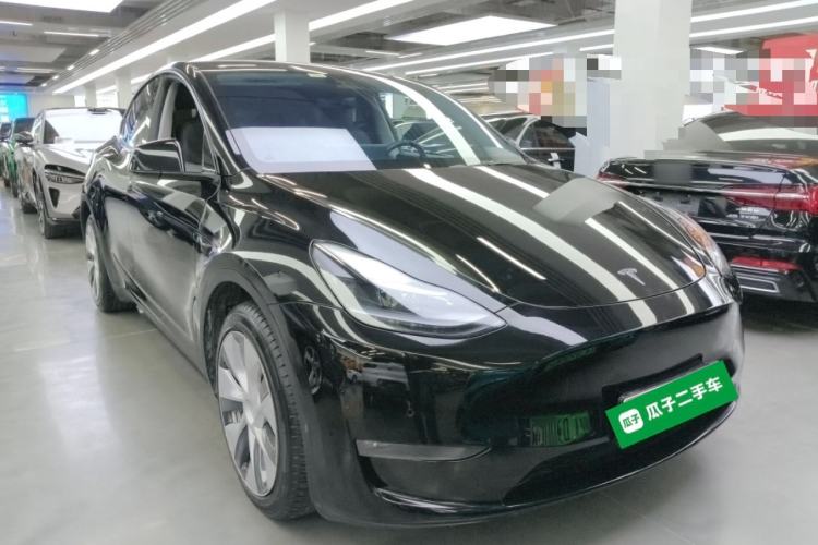 Used Tesla Model Y 2021 Long-Range All-Wheel-Drive Version 3D7