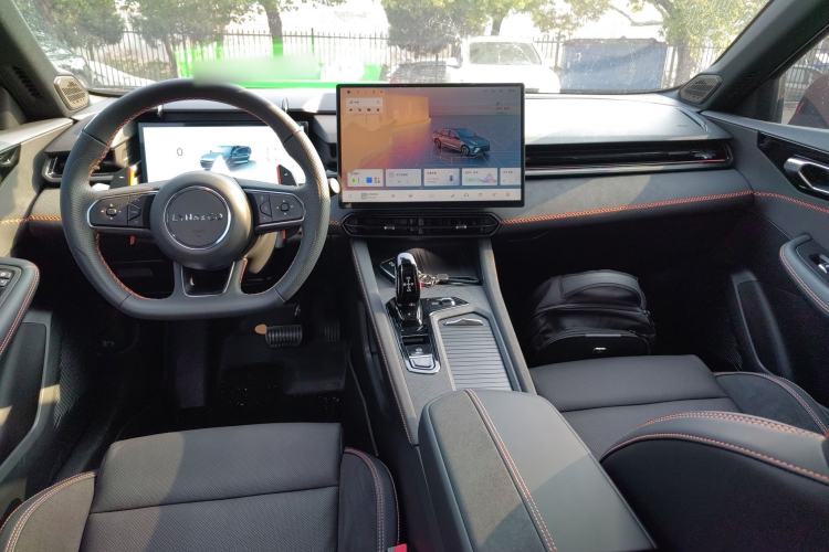 Used Lynk & Co 03 2025 1.5TD DCT Champion Edition Pro
