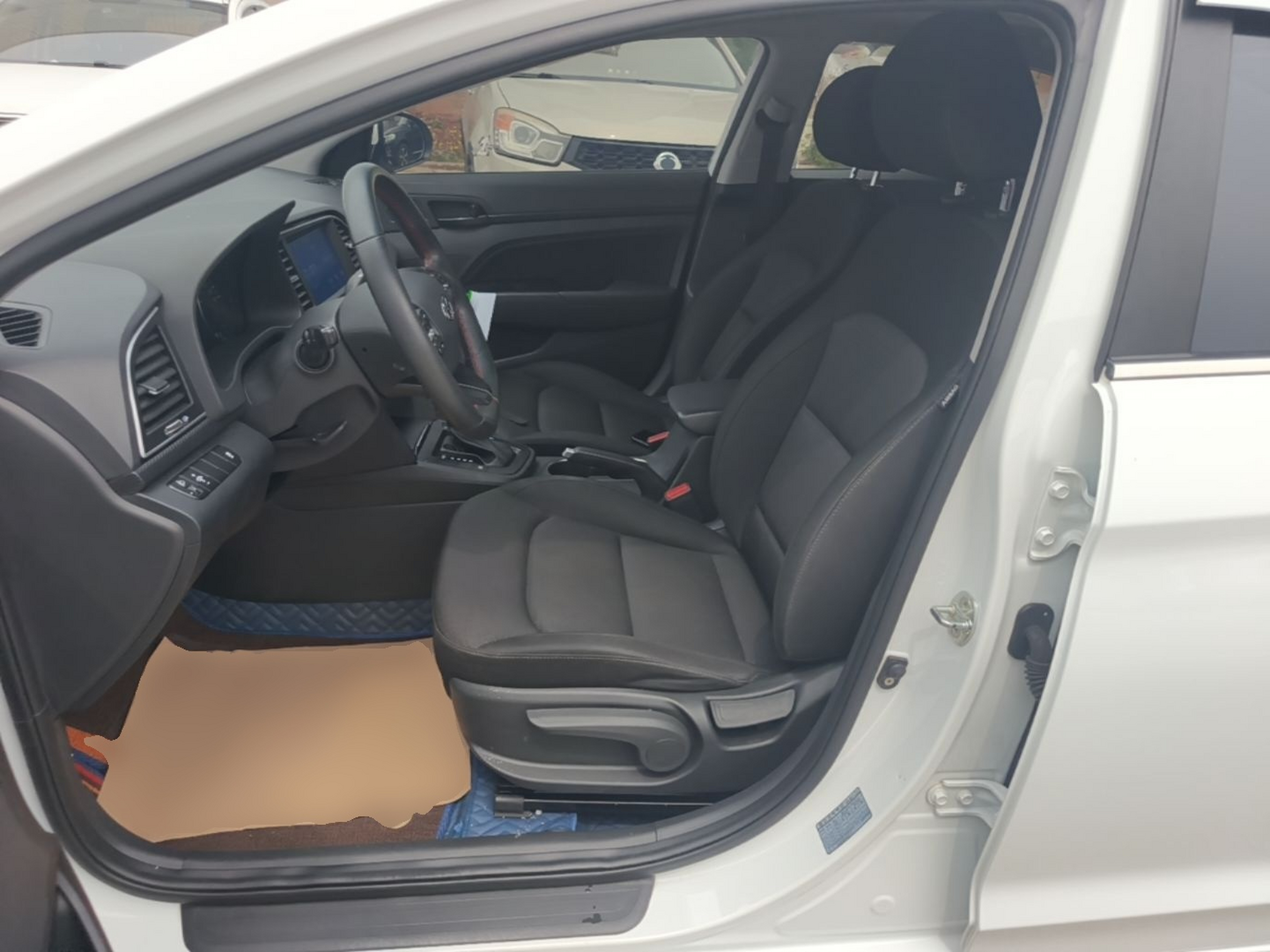 Avant de la voiture