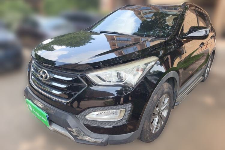 Used Hyundai Santa Fe 2013 2.4L Automatic 2WD Comfort Edition