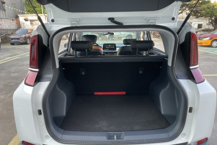 Used Bestune NAT 2023 PRO Enjoy Travel Edition 425km Interior 8