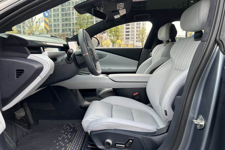 Used Lynk & Co Z10 2025 95 kWh 702 km All-Wheel Drive Intelligent Driving Ultra