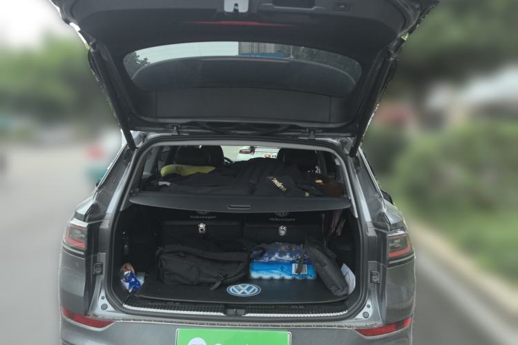 Used Volkswagen ID.6 X 2021 Pro Smart Long-Range Edition Trunk