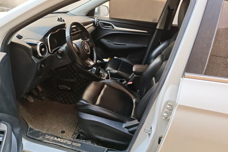 Used MG ZS 2019 1.5L Manual Global Comfort Edition China VI Standard Left Front Seat