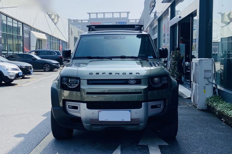 Used Land Rover Defender 2024 110 3.0T P400 Dark Edition Exterior 1