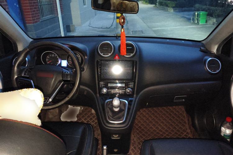 Used Haval H6 2015 Upgraded Model 1.5T Manual Two-Wheel Drive Elite Version