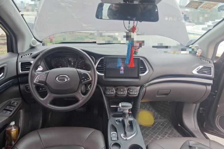 Used GAC Trumpchi GS4 2017 235T Automatic Two-Wheel Drive Elite Edition Center Console